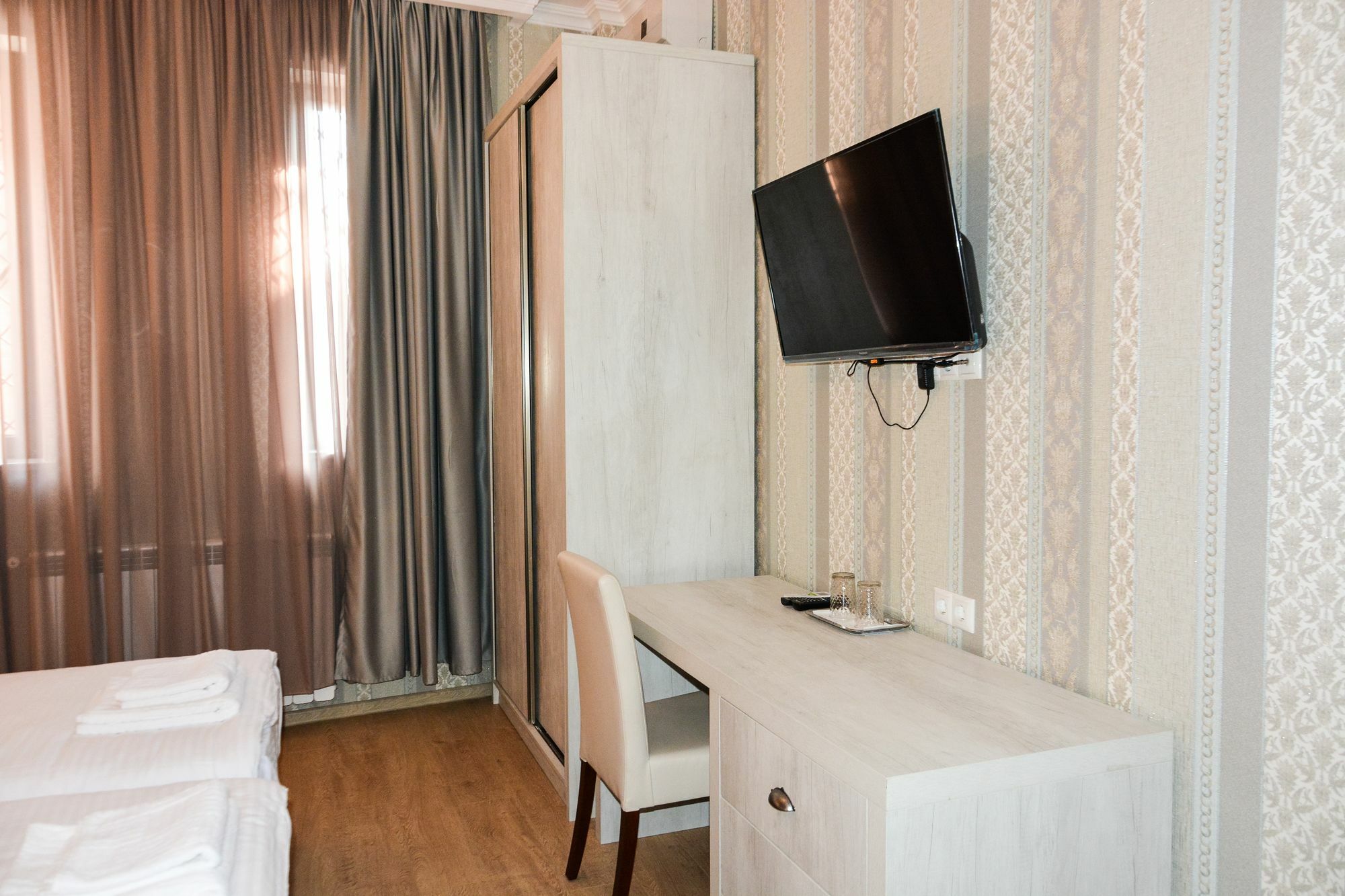 Eleon Boutique 3*