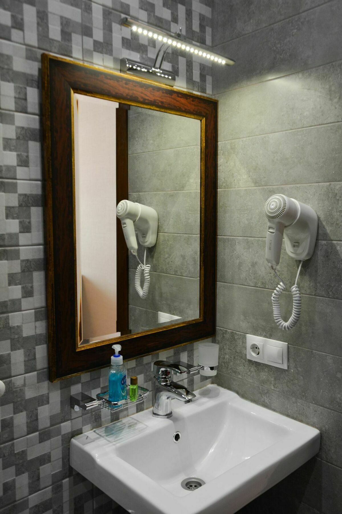 Hotel Eleon Boutique